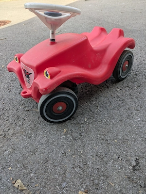 Bobbycar zu verschenken Bild 3