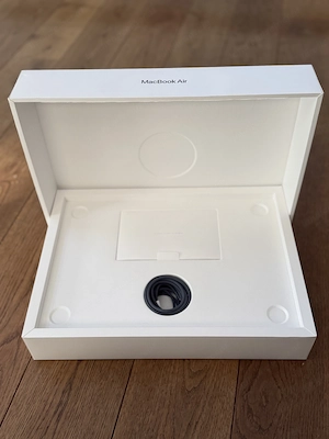 Apple MacBook Air 15,3" (M2, Mid 2023)  Bild 5