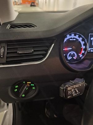 Skoda Octavia Combi TDI DSG Bild 8