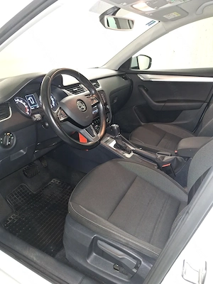 Skoda Octavia Combi TDI DSG Bild 5