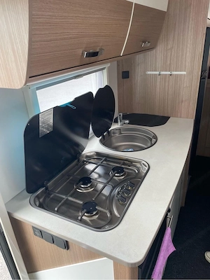 gepflegtes Wohnmobil sucht neue Reisebegleiter Bild 2
