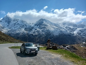 Suzuki Vitara 1,4 GL+ DITC Hybrid ALLGRIP shine SUV   Geländewagen Bild 3