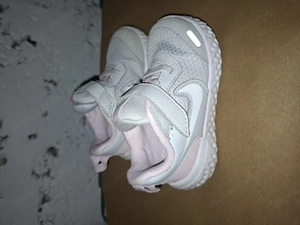 Sportschuhe Nike Bild 2