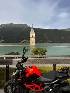 KTM Duke 125 Motorrad  Bild 3