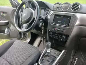 Suzuki Vitara 1,4 GL+ DITC Hybrid ALLGRIP shine SUV   Geländewagen Bild 4