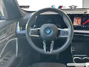 BMW iX1 xDrive30  Bild 6