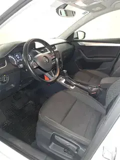 Skoda Octavia Combi TDI DSG Bild 8