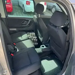 Skoda Roomster 1.6 TDI Klima PDC TüV Pickerl 03.27+4M Mehrzweckfahrzeug   Bild 10