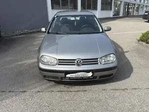 VW Golf Bild 2