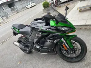 Kawasaki Ninja 1000  Motorrad Bild 4