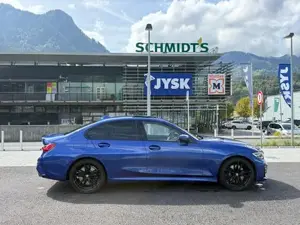 BMW 330i XDrive M-Sportpaket Aut.