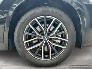 BMW iX1 xDrive30 // Premium Paket // Anhängerkupplung //  Harman Kardon Bild 6