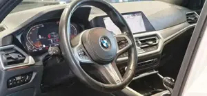 BMW 320 Bild 11