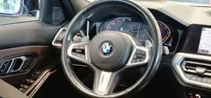 BMW 320 Bild 12