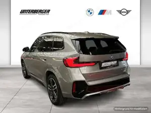 BMW iX1 eDrive20 1,99% Fixzinsaktion bis 30.09.2026 M Sportpaket Head-Up DAB Bild 4