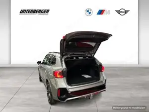 BMW iX1 eDrive20 1,99% Fixzinsaktion M Sportpaket Head-Up DAB Bild 11
