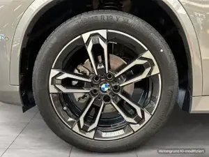 BMW iX1 eDrive20 1,99% Fixzinsaktion bis 30.09.2026 M Sportpaket Head-Up DAB Bild 6