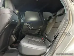 BMW iX1 eDrive20 1,99% Fixzinsaktion bis 30.09.2026 M Sportpaket Head-Up DAB Bild 11