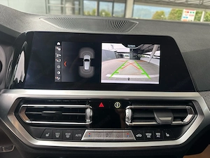 BMW 320d xDrive M-Sportpaket Bild 7