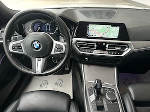 BMW 320d xDrive M-Sportpaket Bild 9
