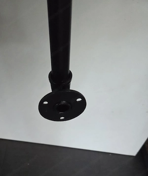 Metallstange Garderobe usw. Bild 2