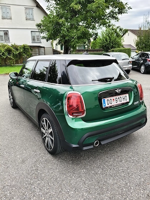 Mini Cooper 5-türer Bild 6