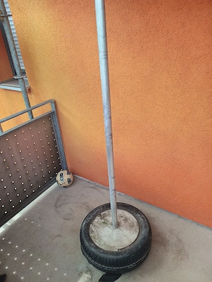 Sat Standfuß zu verschenken  Bild 2