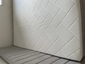 Boxspringbett mit Bettkasten 5 Monate alt Bild 4