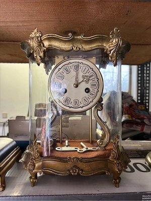 Vintage-Uhren & dekorative Tisch- Wanduhren Bild 5