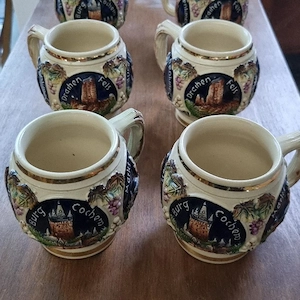 FLOHMARKT Vintage Steingut-Becher mit Burgenmotiven Bild 4