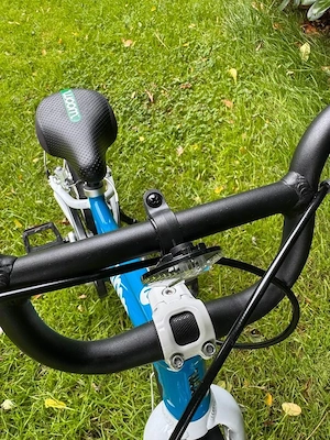 Woom 2 kinderfahrrad 14 zoll Blau Weiß Bild 3