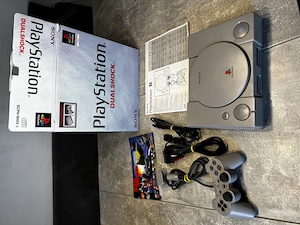 Sony PlayStation 1 PS1 SCPH-9002 PAL mit OVP - getestet Bild 4
