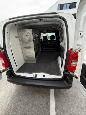 Citroen Berlingo Kastenwagen Bild 2