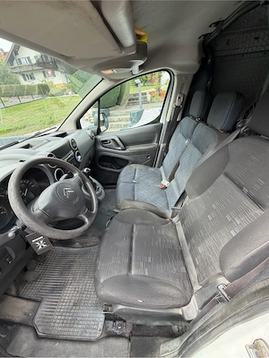 Citroen Berlingo Kastenwagen Bild 4