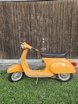 Vespa 50 Special 1. Serie Olack Bild 2