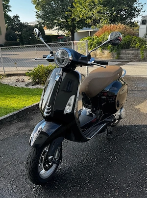 Vespa Piaggio Primavera 50 Bild 2