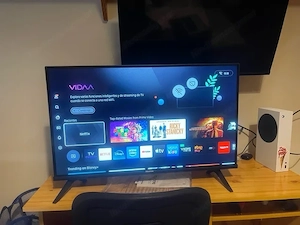 Hisense Smart TV 32 Zoll 32A4K   Wie neu Bild 2