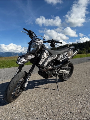 Ktm 690 Smc Bild 3
