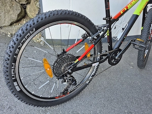 Cube Reaction 240 SL, red n green n black, Kinderfahrrad,  Schwalbe Hinterreifen NEU Bild 6
