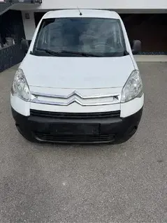 Citroen Berlingo Kastenwagen Bild 3