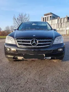 Mercedes Benz ML320 CDI 4 matic Bild 10