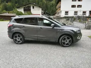 Ford Kuga Bild 3