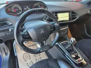 Peugeot 308 Bild 13