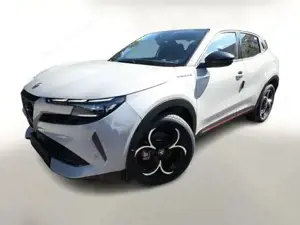 Alfa Romeo Junior Speciale Ibrida TechP Navi 18'LM elHK SHZ 100 k...