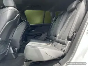 BMW 220d xDrive Sport Line // Anhängerkupplung // Driving Assi Plus // Rückfahrkamera Bild 10