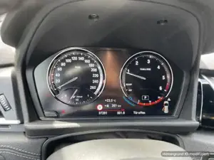 BMW 220d xDrive Sport Line // Anhängerkupplung // Driving Assi Plus // Rückfahrkamera Bild 8