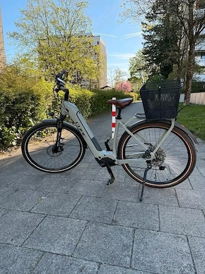 Cube Kathmandu Hybrid   625 Wh   85 Nm7