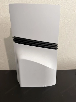 konsole Sony Playstation 5 pro  Bild 4