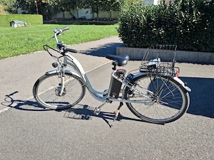 Elektrodamenfahrrad Bild 3
