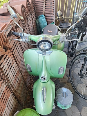 Elektro Vespa EFO Bild 3